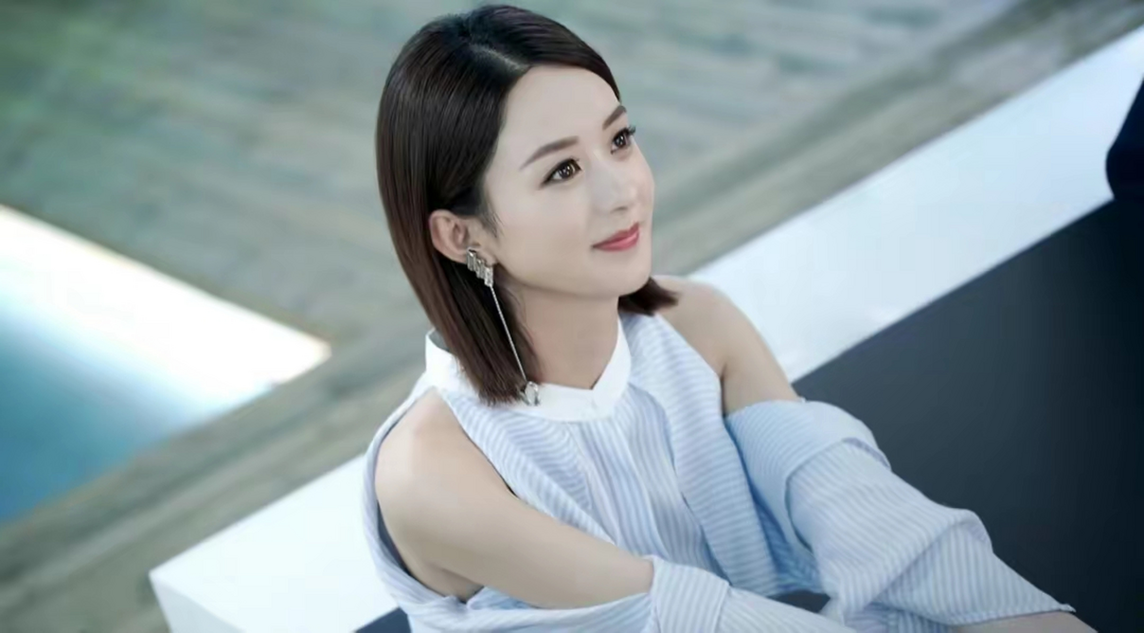 携手成毅,王鹤润领衔出演,金瀚惊喜加盟  在现偶剧领域,赵丽颖贡献了