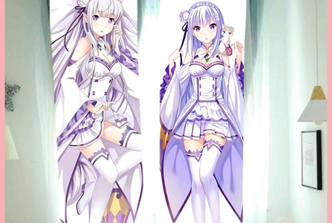 动漫抱枕非常火爆,"老婆"也可量身定做,购买过程需注意这些