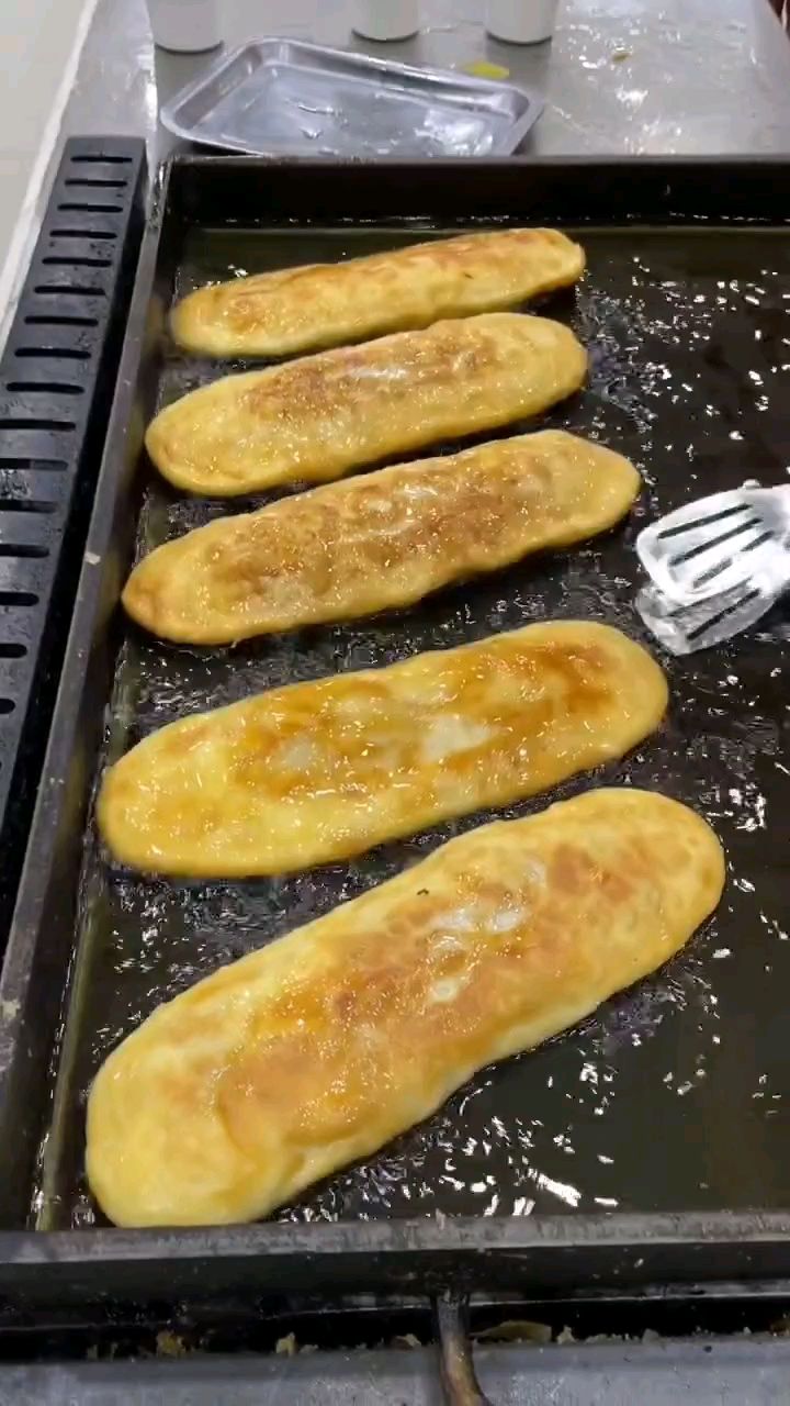 这个聊城地区特色小吃有肉有鸡蛋呱嗒聊城名吃