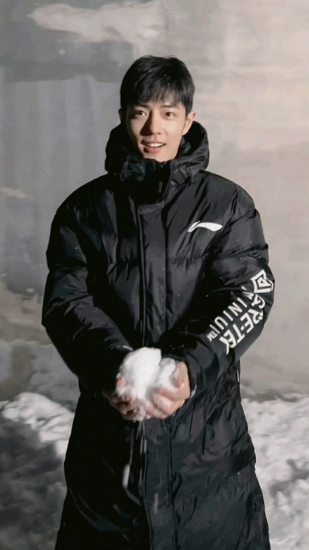 肖战,愿你一切安好,有雪的日子都能享受这份雪中情