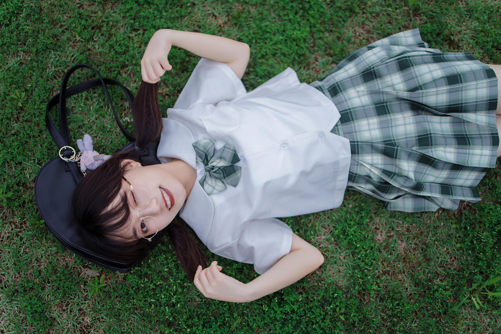 jk制服:美少女十连拍,肯定让你美不暇接