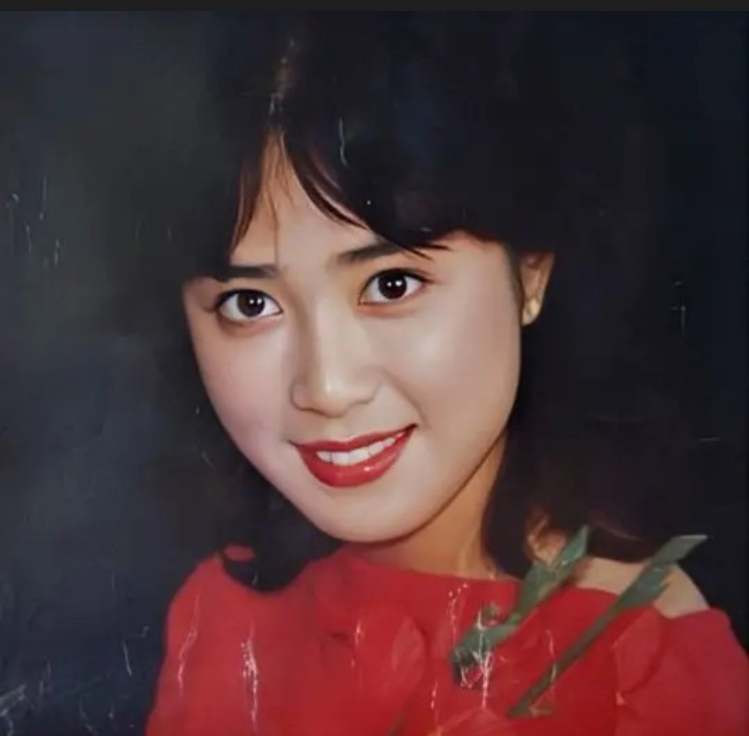 傅艺伟年轻时的这张脸确实太美了