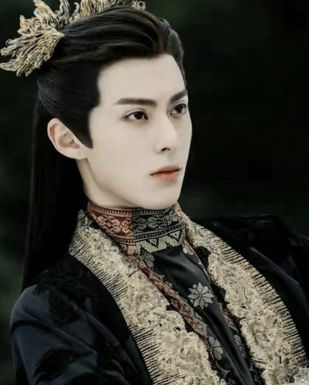 男明星古装是不是真的帅,束个发就知道了,真正的古装美男无惧"大光明"
