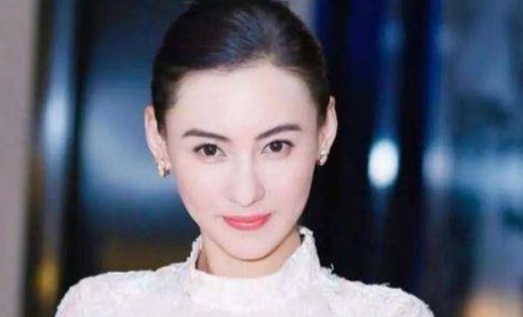 上海汤臣一品住的明星