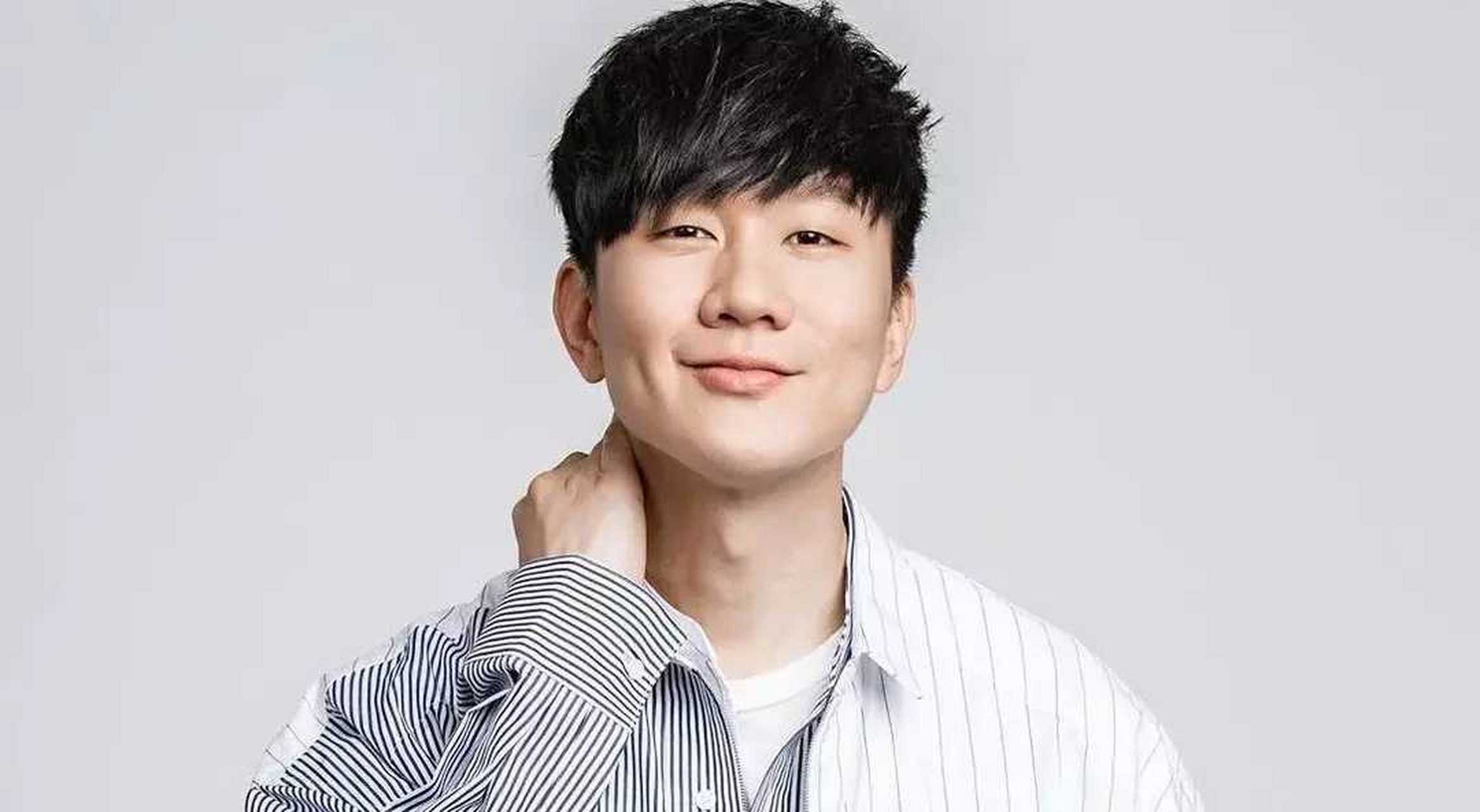 近期,有网友爆料称歌手林俊杰与赵丽颖疑似正在秘密交往,引发娱乐圈