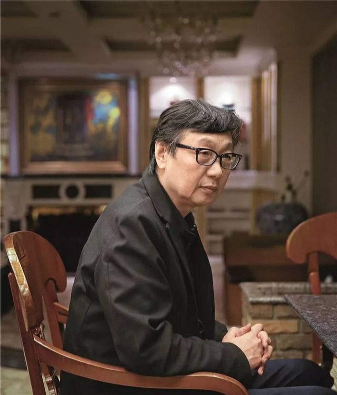 许子东教授是锵锵行天下的股东吗?