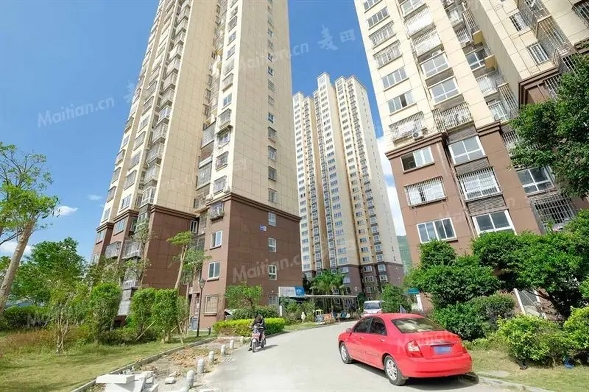 成交小区:象峰新苑; 成交时间:2023年1月; 成交数据:92.