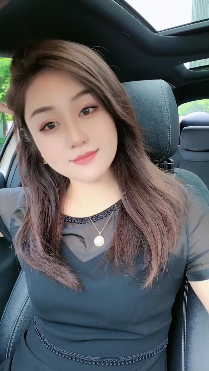 自然美的女人,女人味十足!