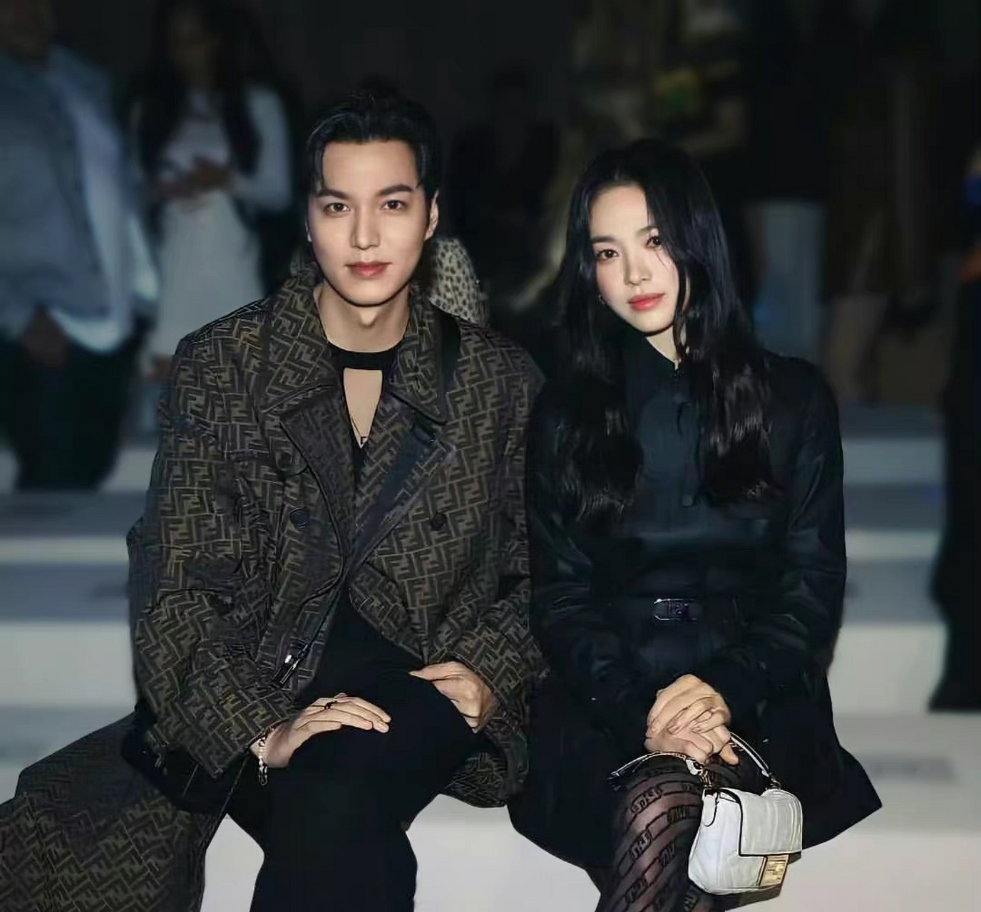 李敏镐宋慧乔没有合作过有点可惜,这颜值也太搭了 ​