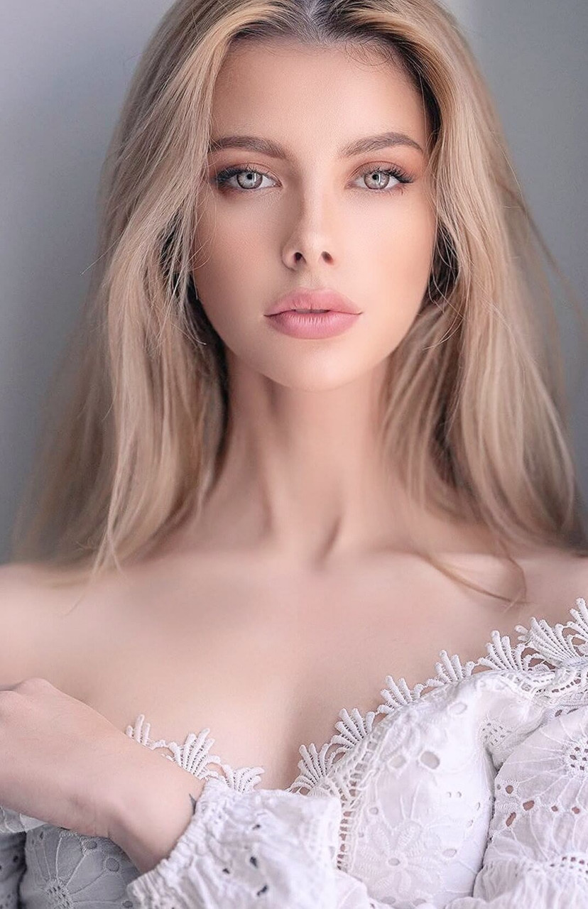 卡米拉·莫罗camila morrone,阿根廷模特,演员,2016年曾经为「victori