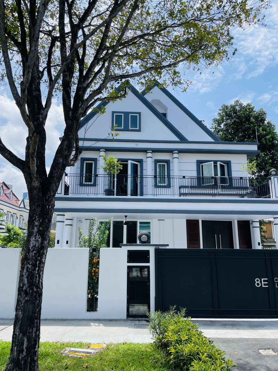 误入新加坡富人区,社会主义人人都能住此别墅吗?