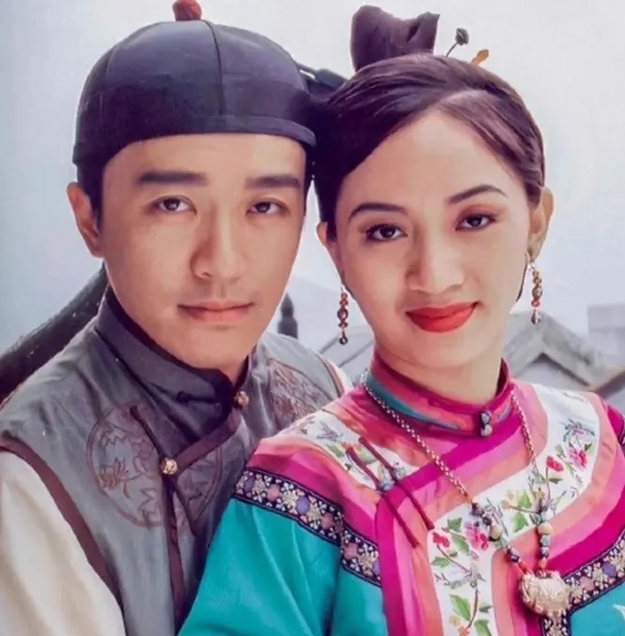 1992年,梅艳芳因为拒绝唱歌,被黄朗维打了一巴掌,第二天,黄朗维就被人