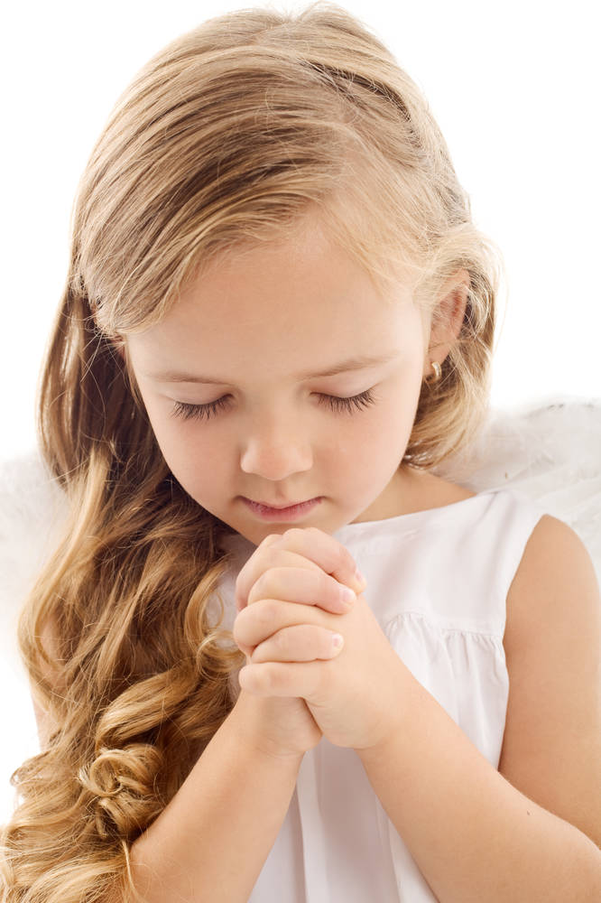 基督教女孩祷告图片图片
