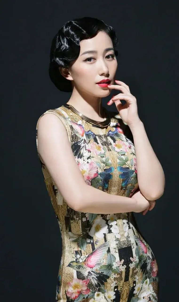 四月创作打卡挑战赛# 大美女丁柳元 性感迷人,妩媚多姿,楚楚动人