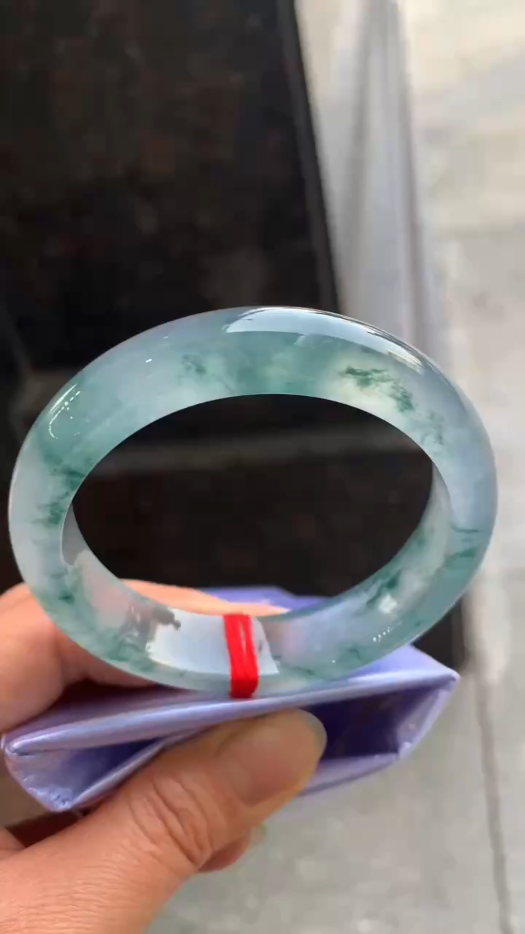 冰种飘蓝花手镯,蓝花浓郁,灵活动人!爱了