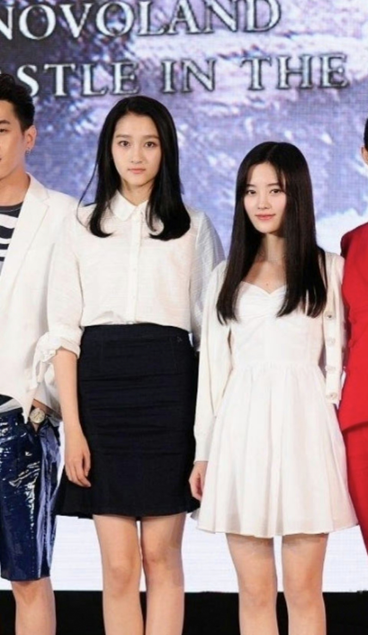 关晓彤和鞠婧祎的同框,没想到两个人还合作过