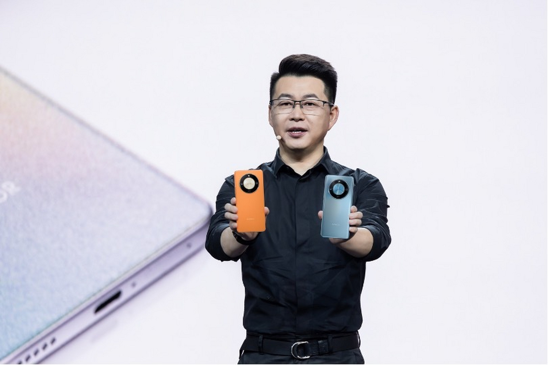 在最新的一次荣耀发布会上,荣耀带来了荣耀x50,荣耀平