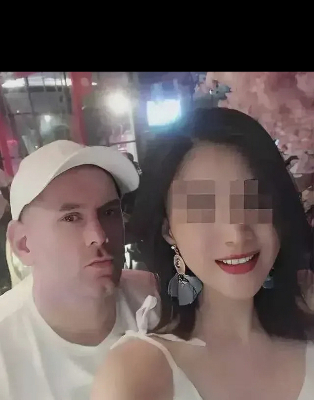 美国无业男在中国骗得1242个女孩          1980年出生的美国人梅纳德