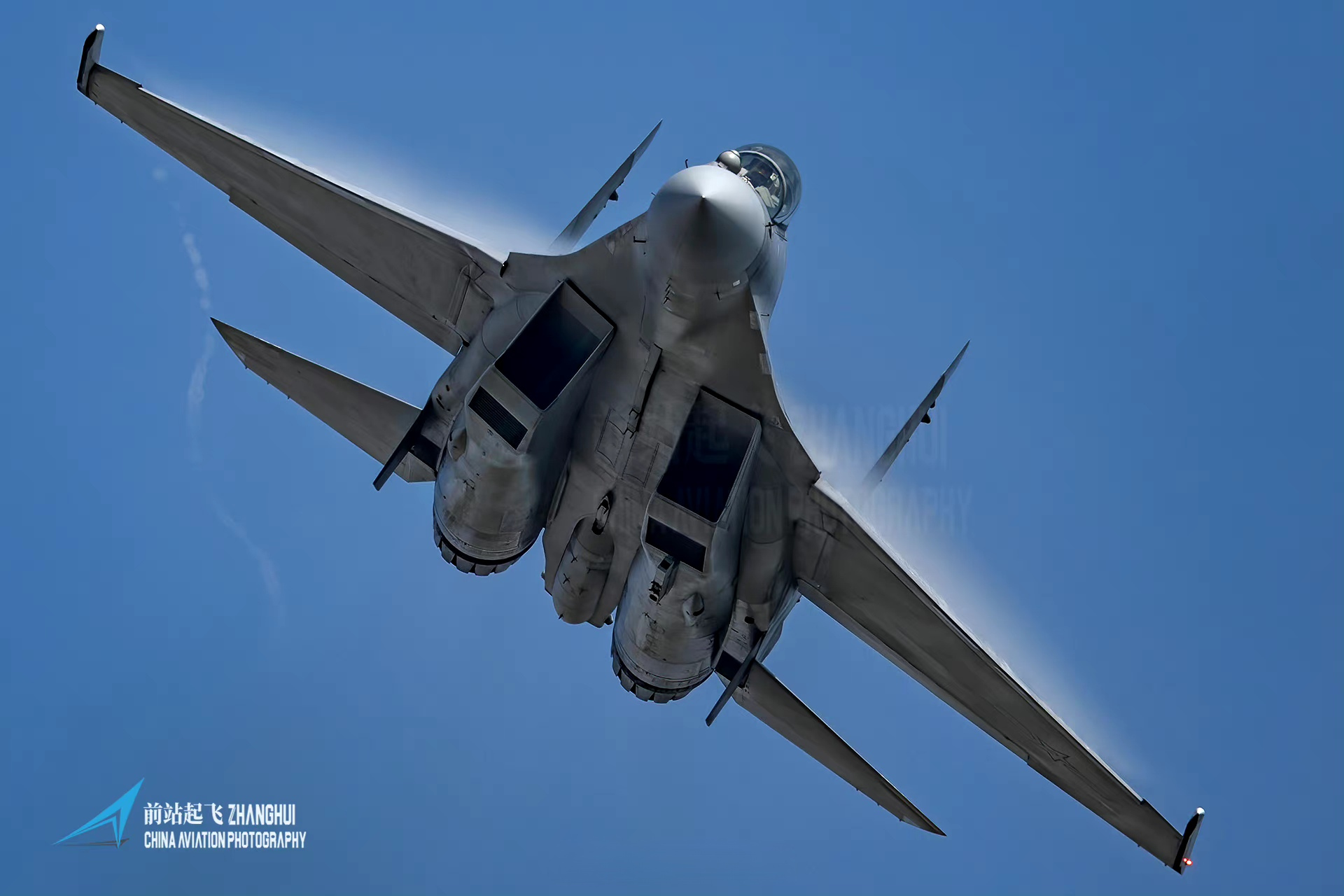 歼16战斗机多角度欣赏,一个字:帅![吃瓜]  图源见左下角