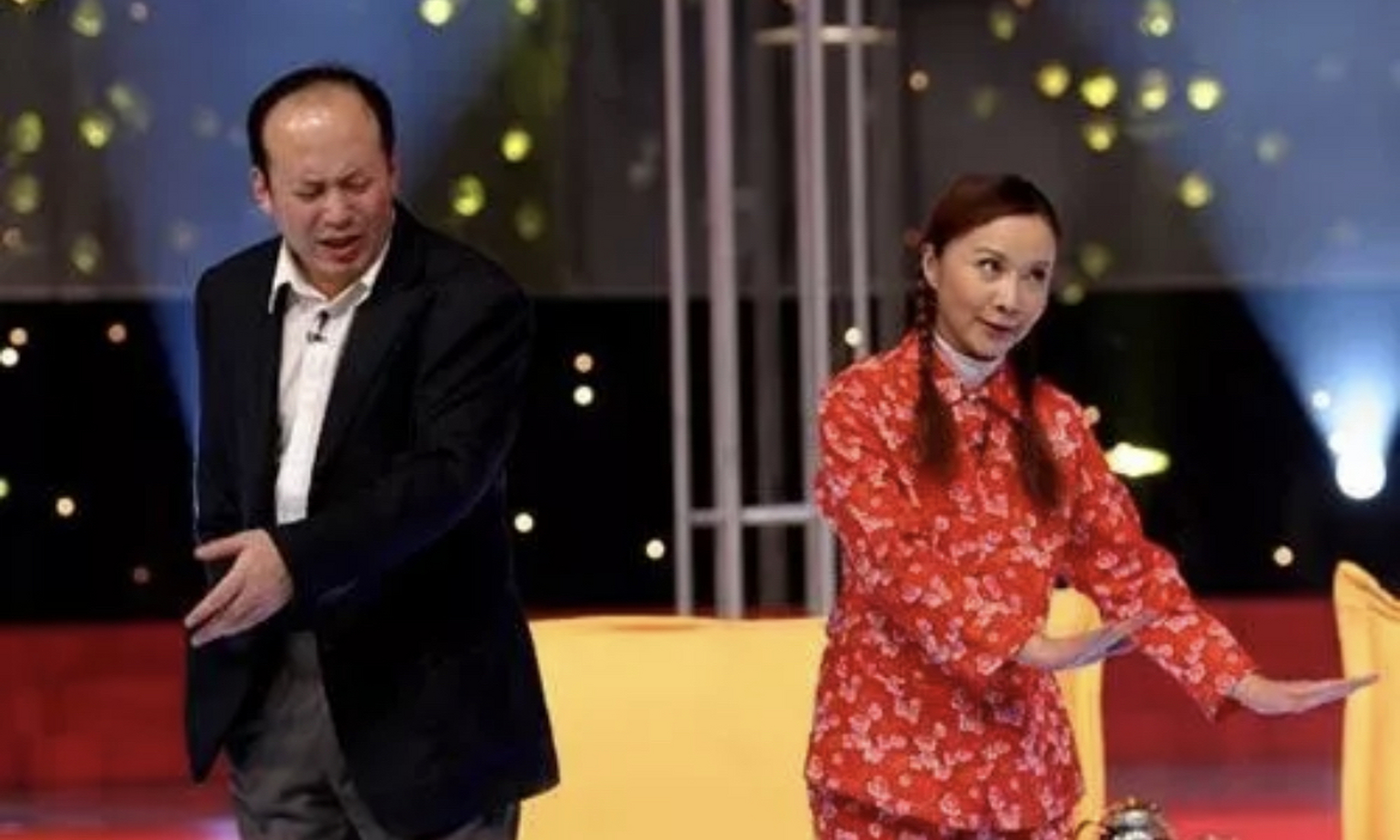 "  蔡明父亲是大学教授,母亲是