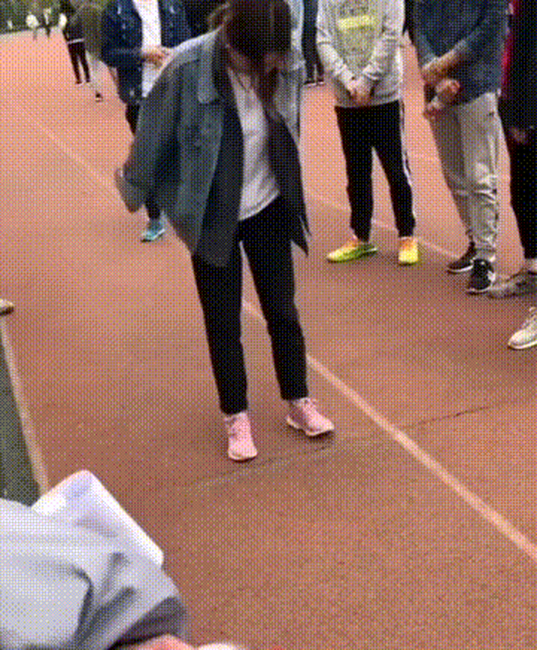 爱妃,免礼平身!