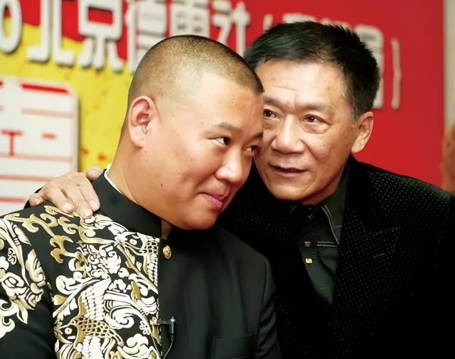 有人质疑相声演员郭德纲的师承,却为何没人质疑师胜杰的跳门拜师