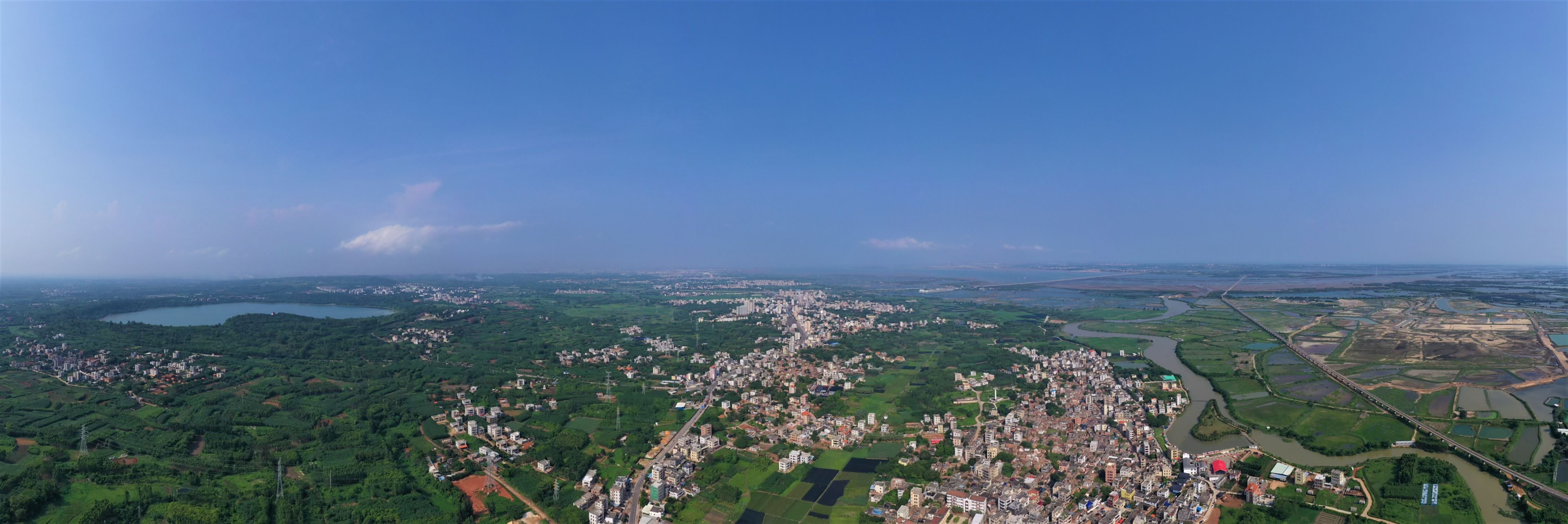 湛江麻章旧县村是古时"铁耙县"县治旧址;因村西有铁耙水,因水中有石