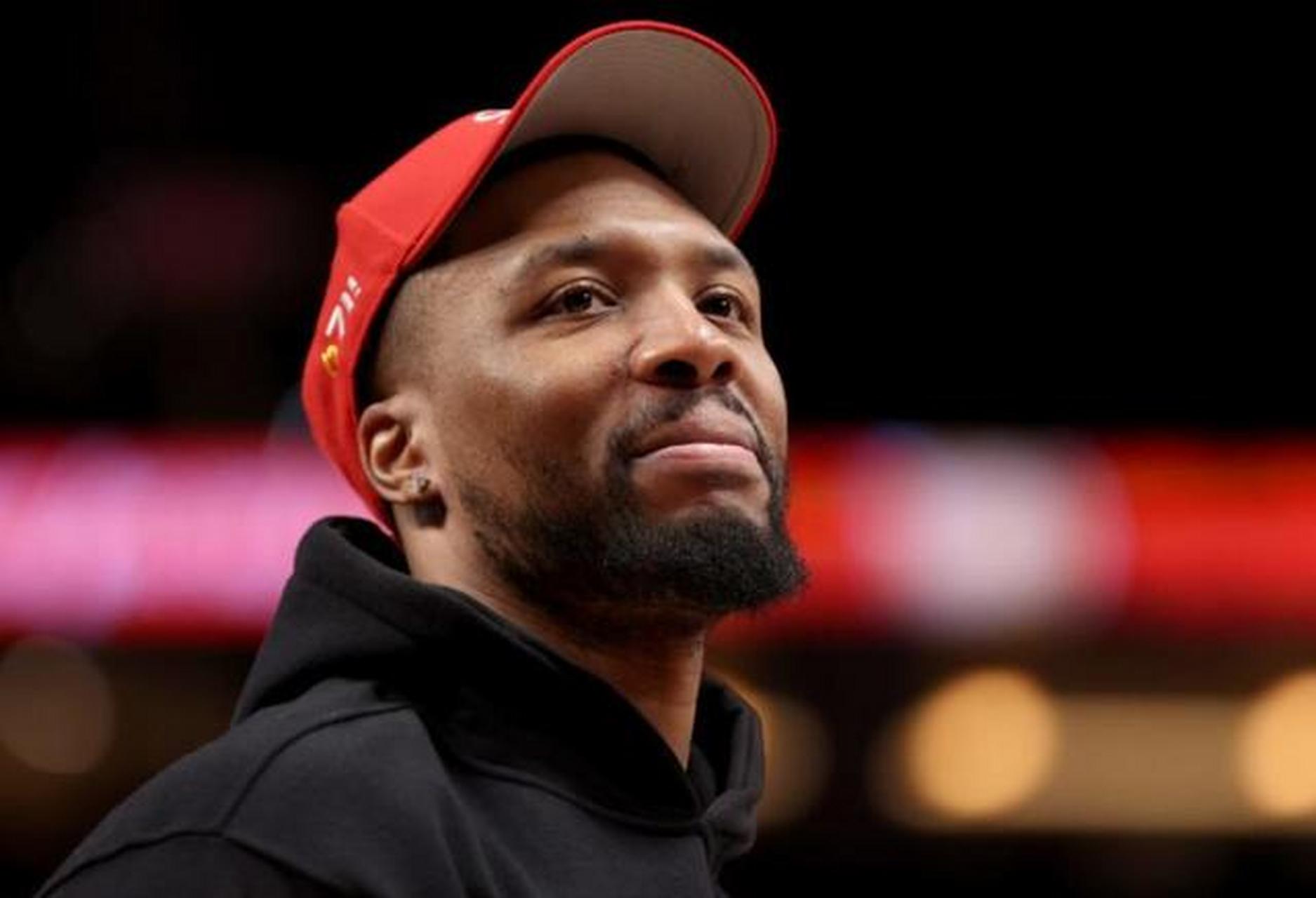 nba记者chris haynes报道,多位消息人士透露,开拓者将继续围绕达米安