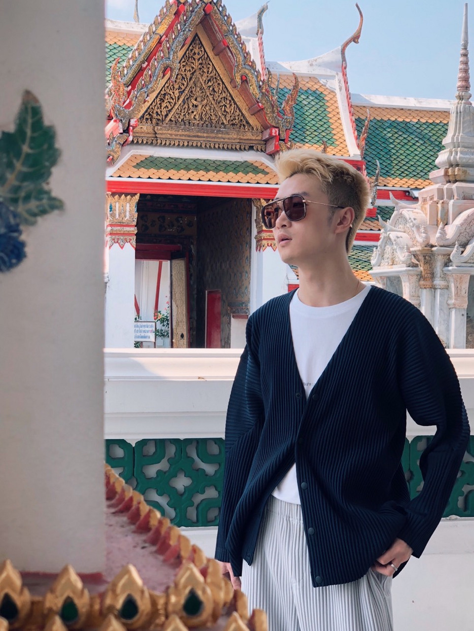 潮新生报到# #出街潮会搭#  夏日男生穿搭分享 宽松的总比较凉快倚