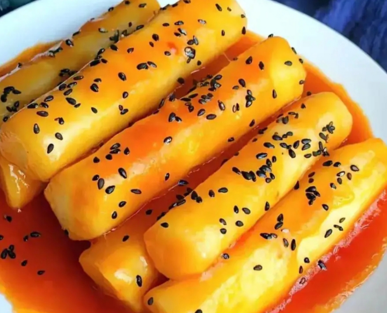 我的美食分享#  糖醋铁棍山药  食材:山药69,黑芝麻69,番茄酱