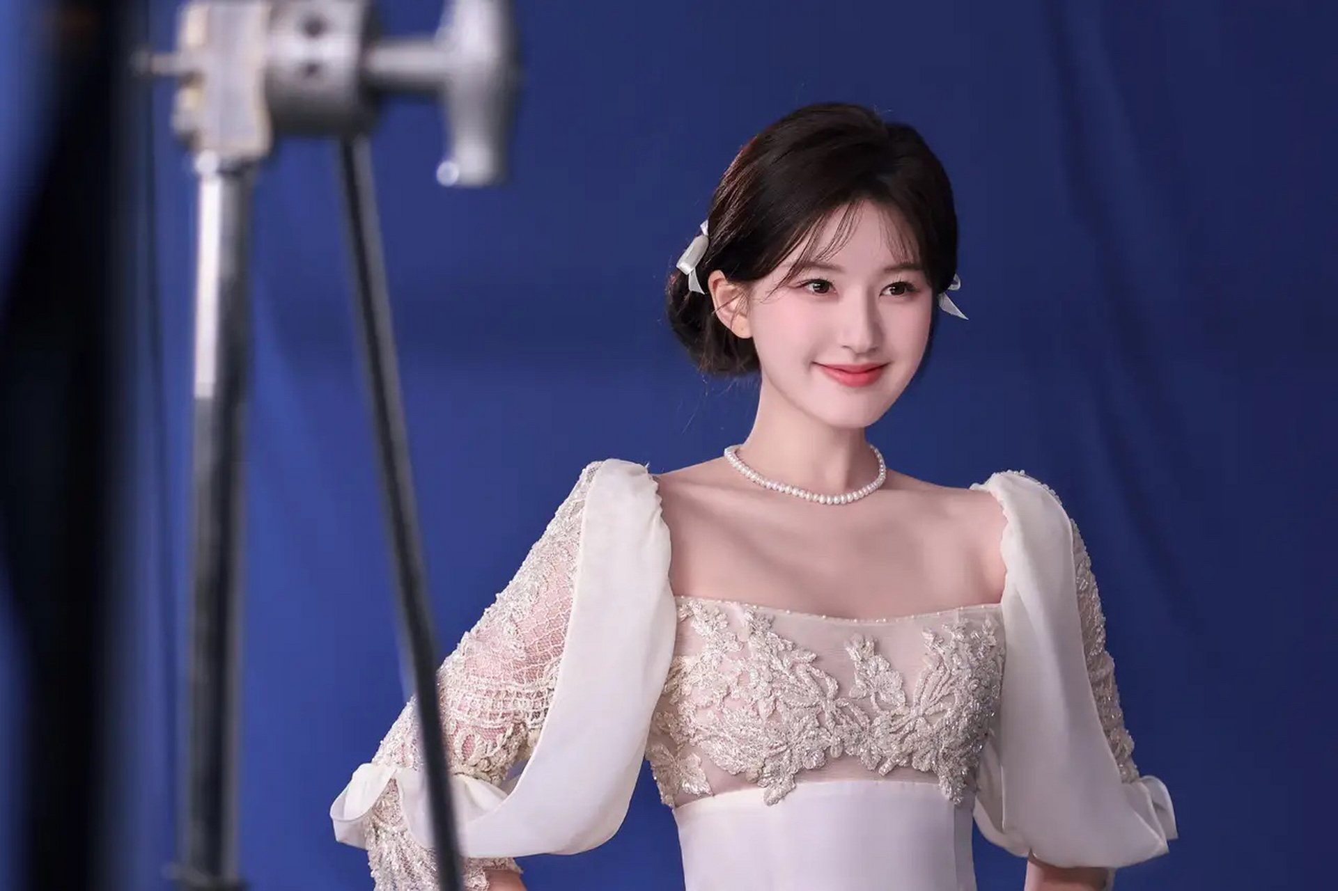 助我上热门# 图赏:超甜美的元气少女-赵露思