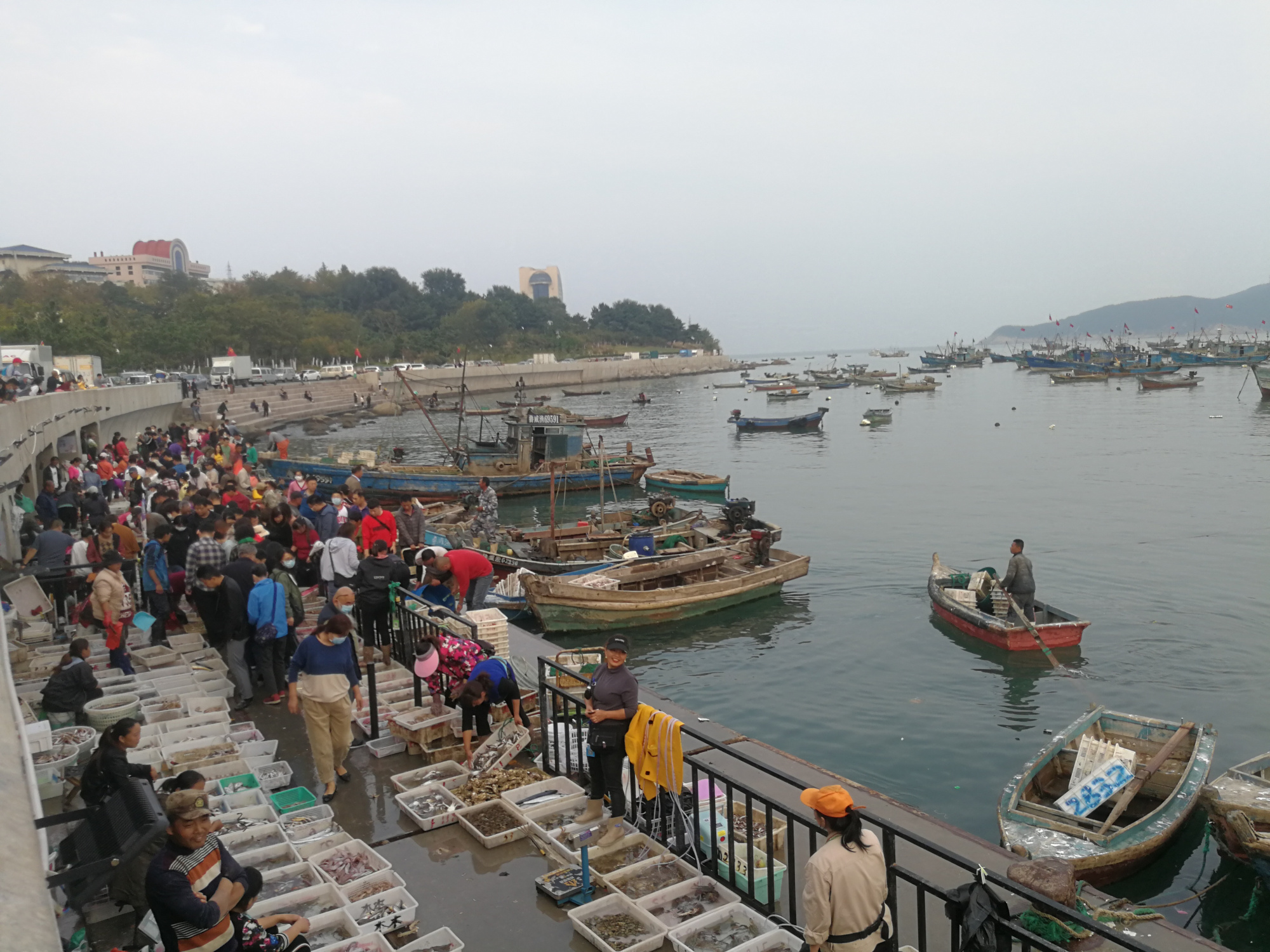 威海有个最"接地气"的海鲜市场 你知道吗?