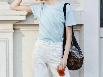 白色裤子太透明穿什么打底