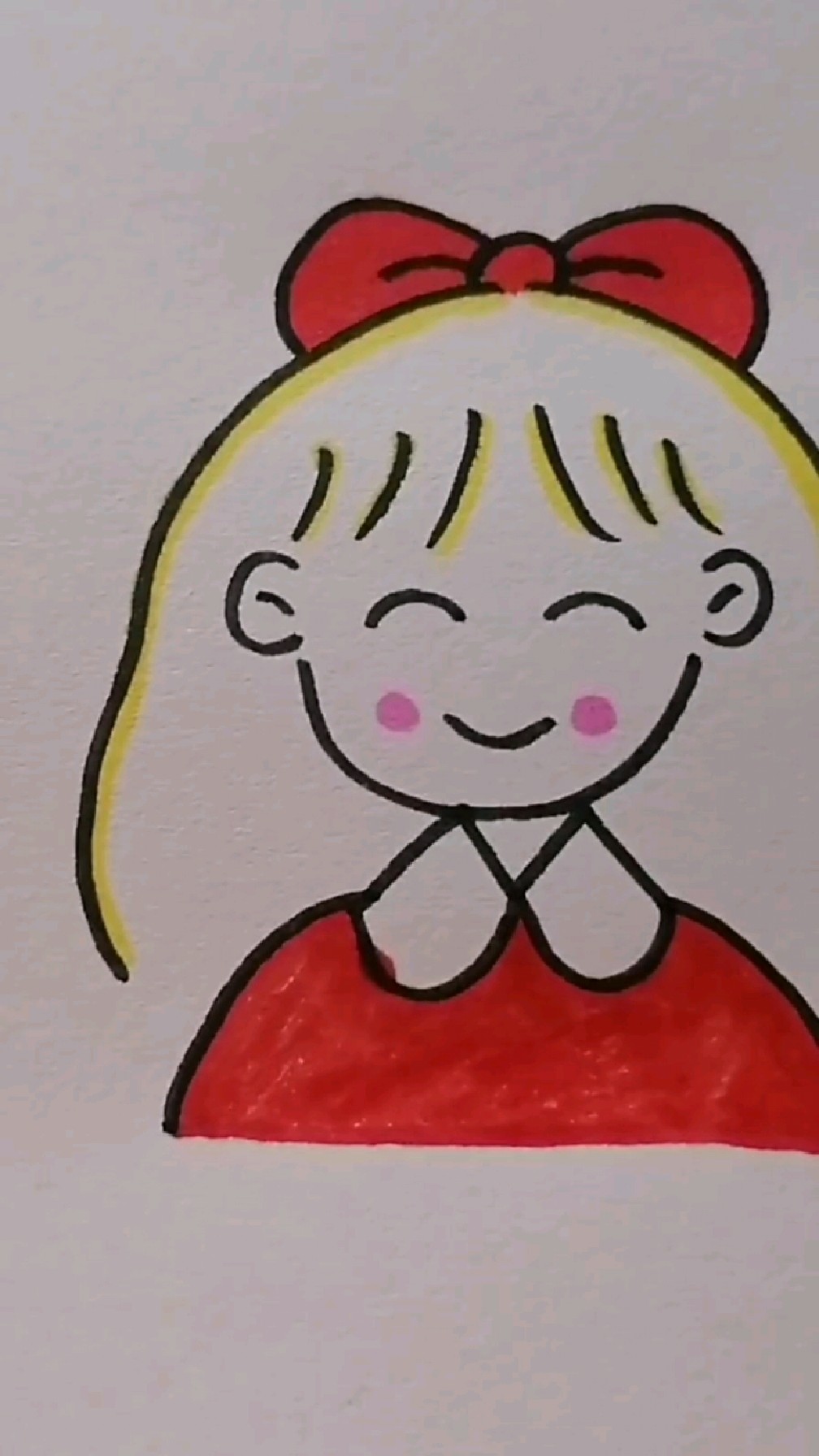 漂亮的小女孩简笔画