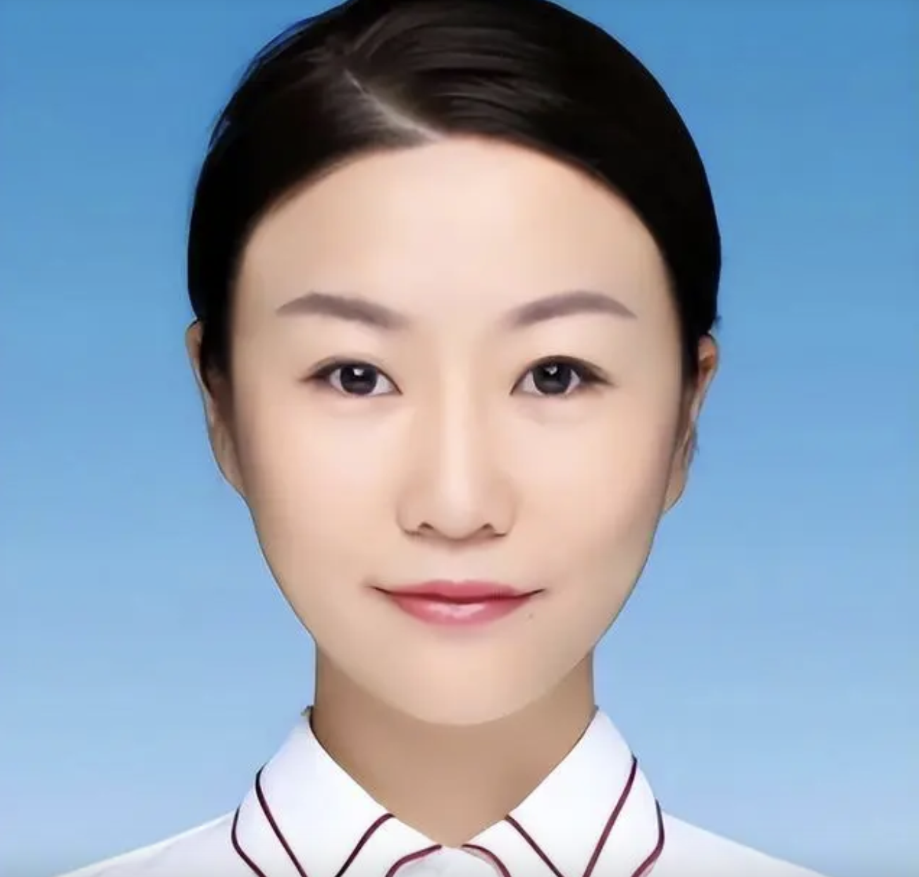 80后女官鞠雅:曾大力发展南昌经济,经手项目2000亿,6月自首