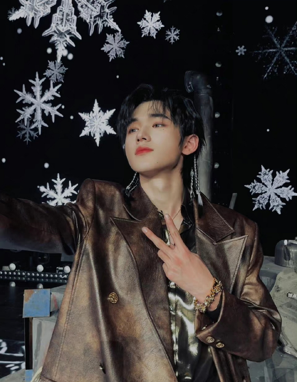 轩哥直拍帅爆了[打call]#宋亚轩