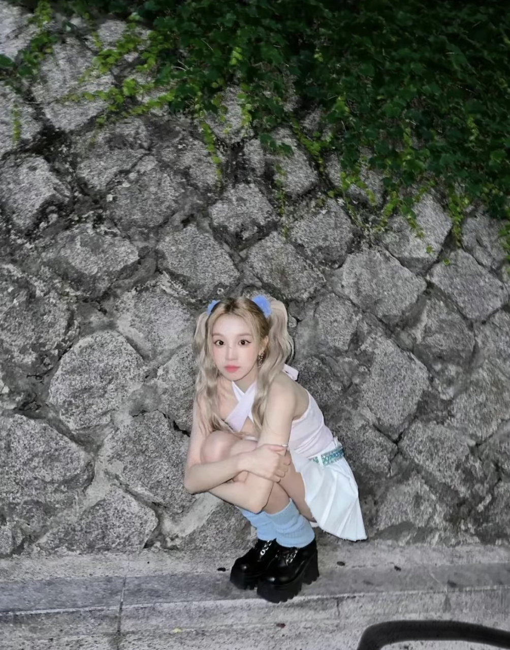 宋雨琦小背心双马尾写真,芭比娃娃的美