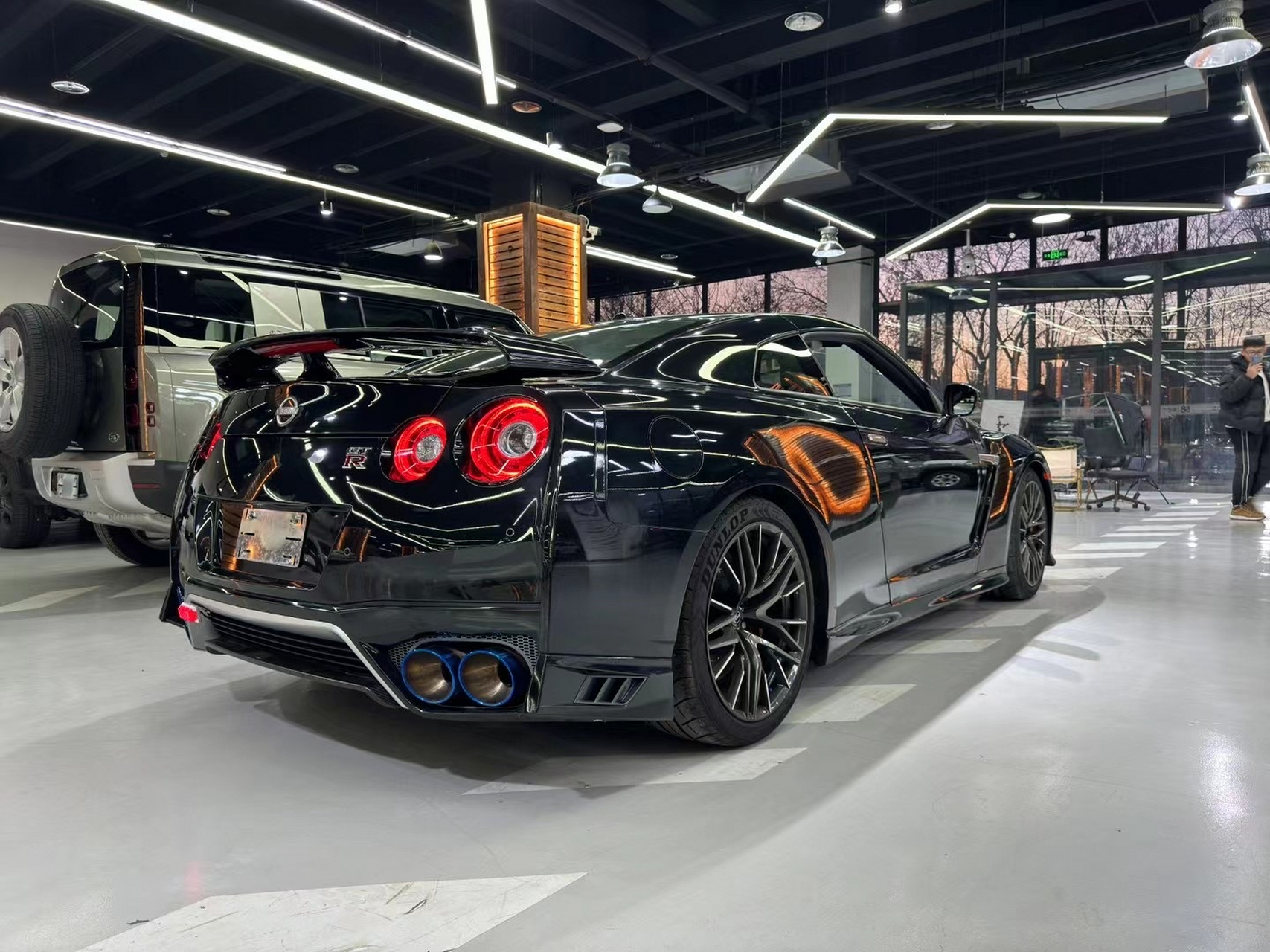 平行进口日产gtr跑车