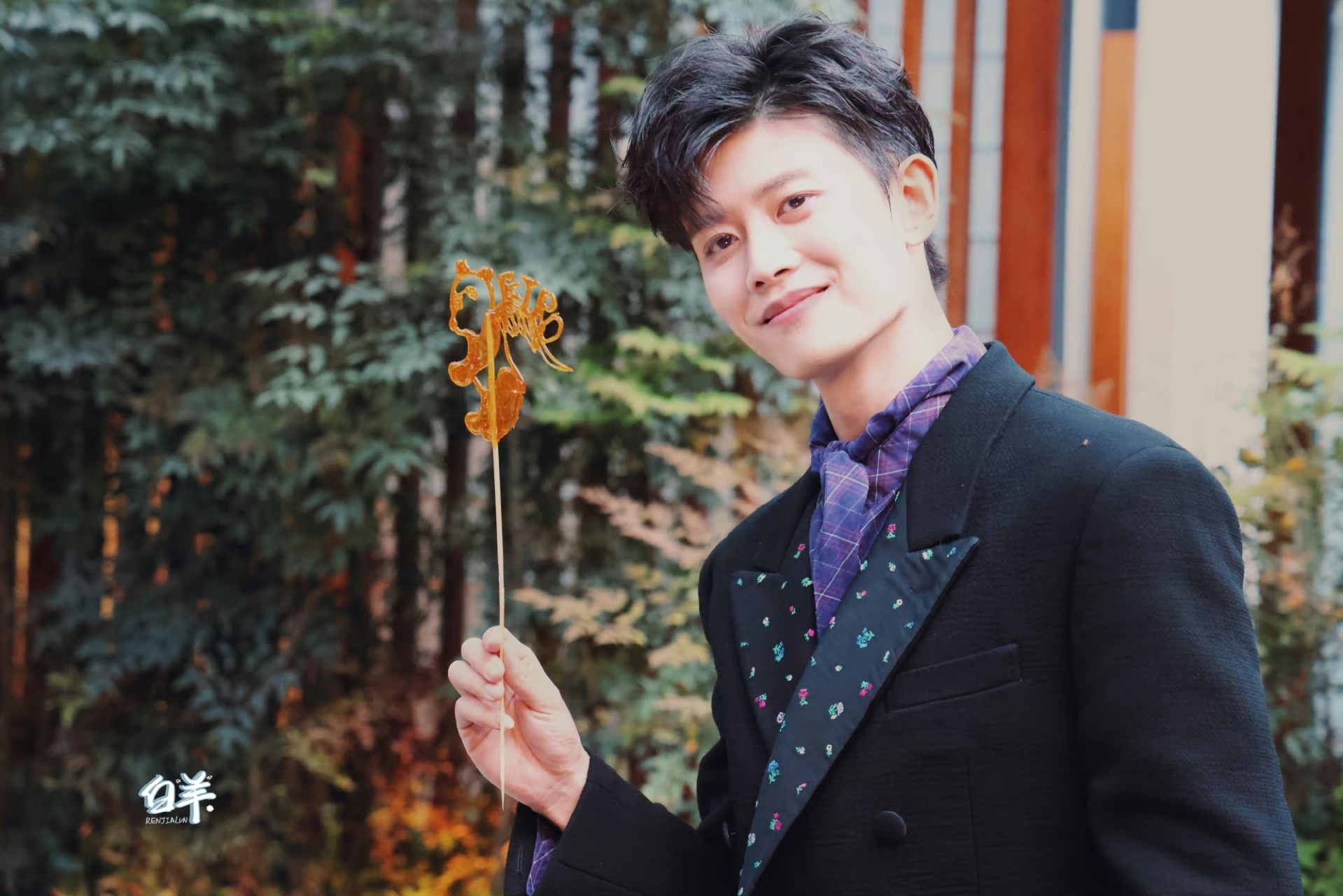 任嘉伦# 我看向彩虹,满眼他的笑容[心]