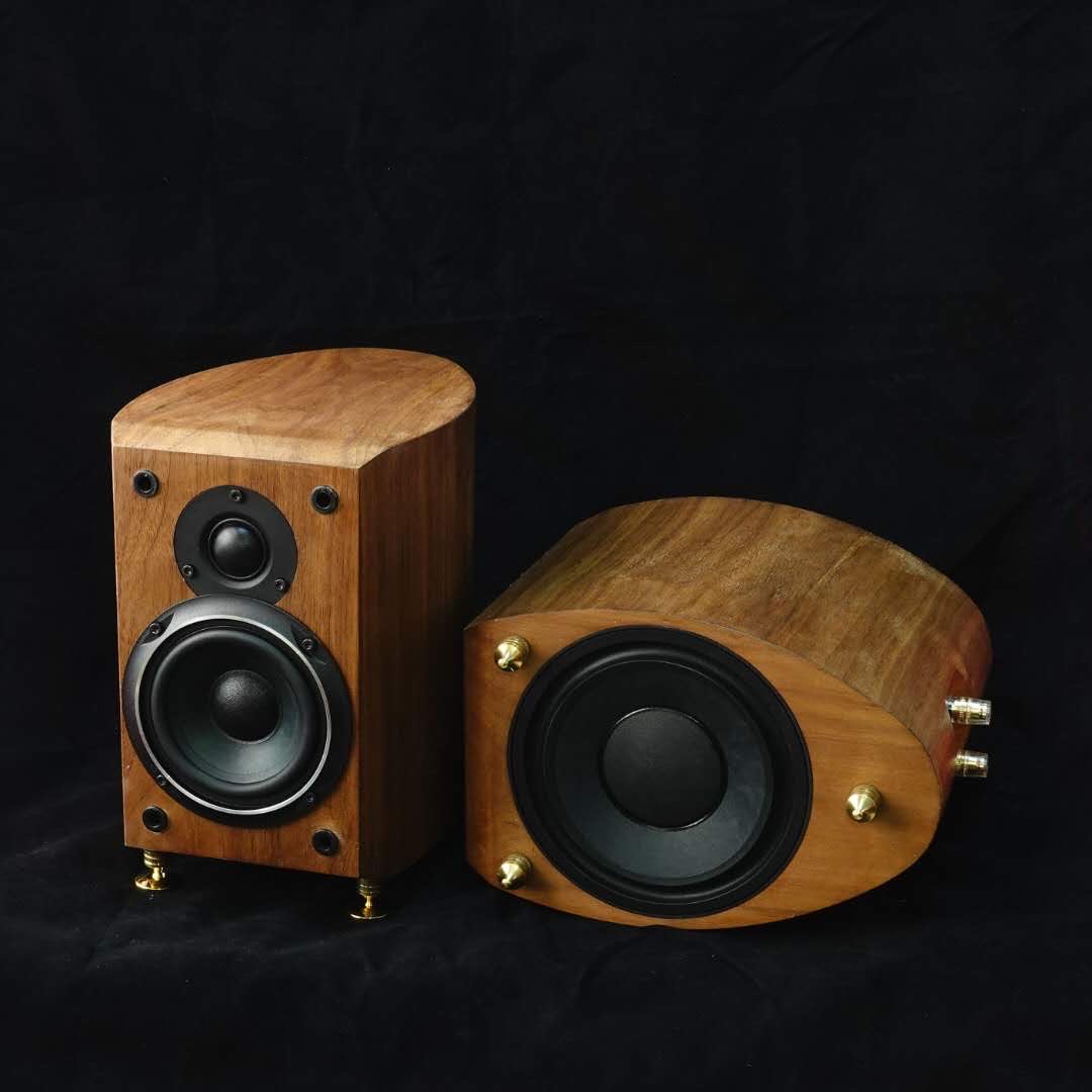 许英谔音响爆红小四4265音箱发往云南玉溪