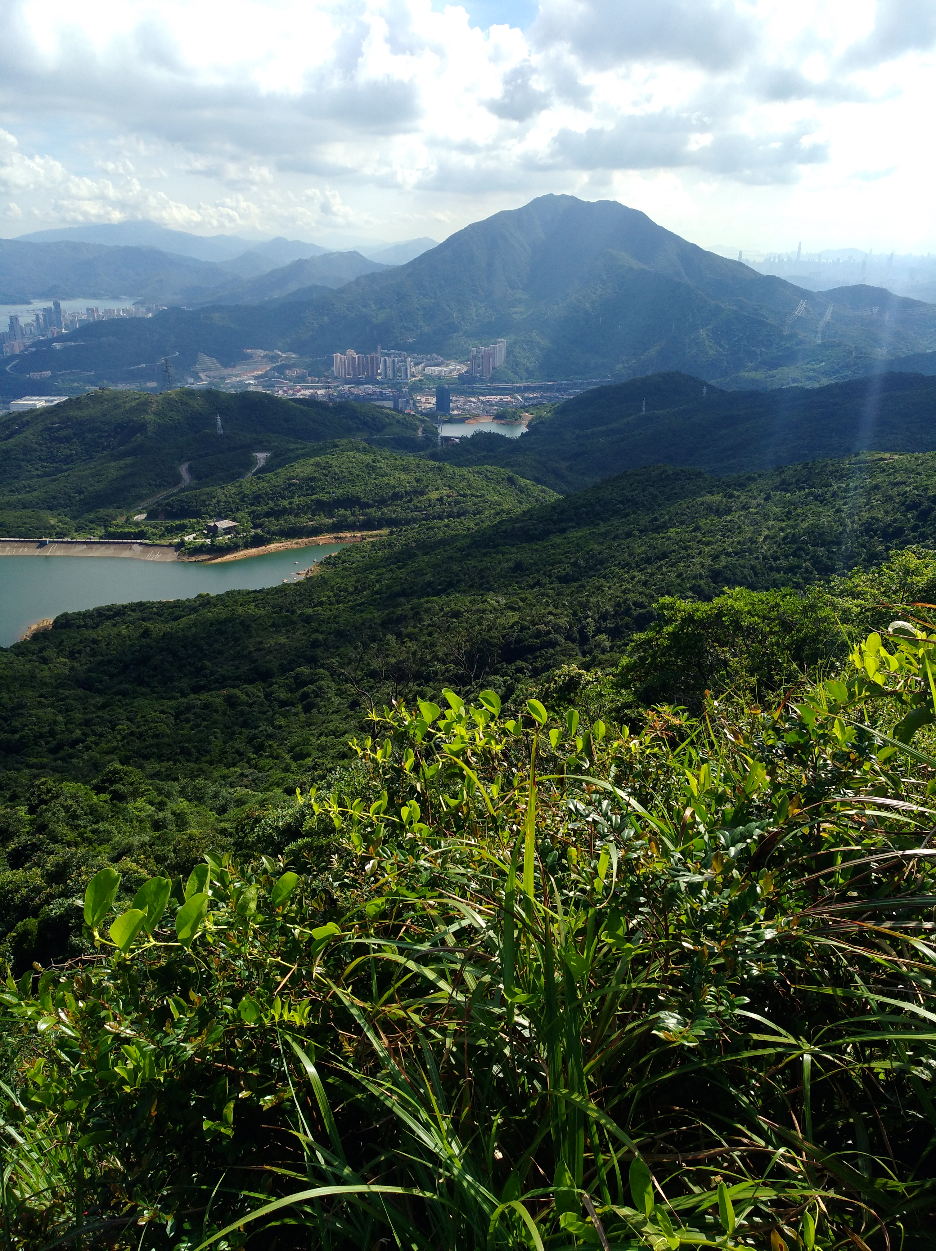 深圳最高的山图片