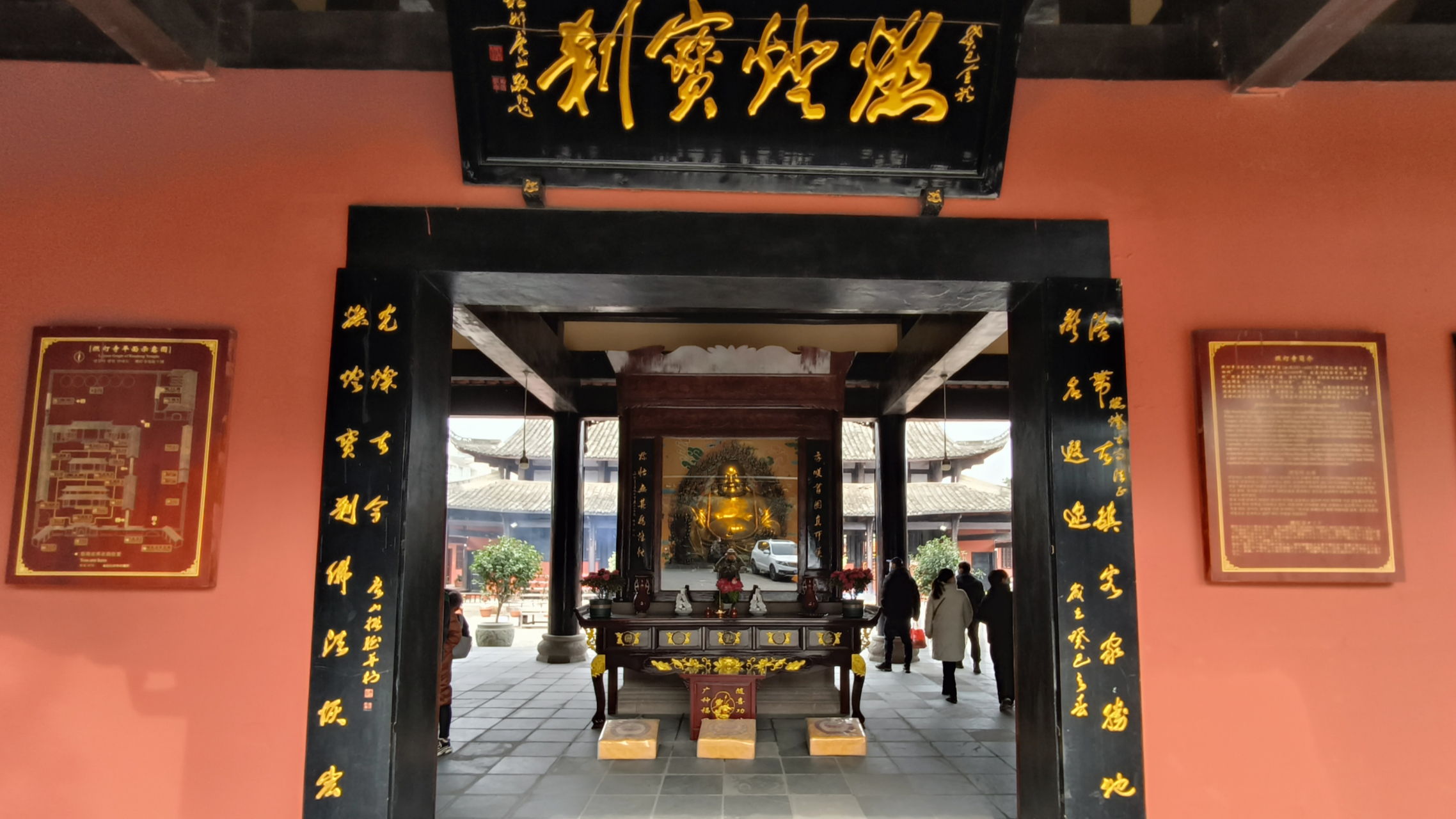 重逢巴蜀# 位于成都市东郊洛带古镇的燃灯古寺是一处尼众道场.