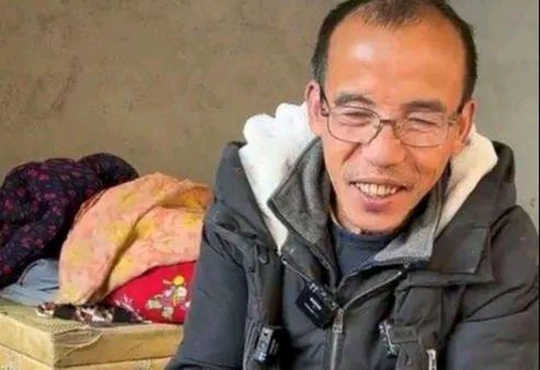 果然他这属于拐卖妇女 违背妇女意志强j 囚禁 虐待.