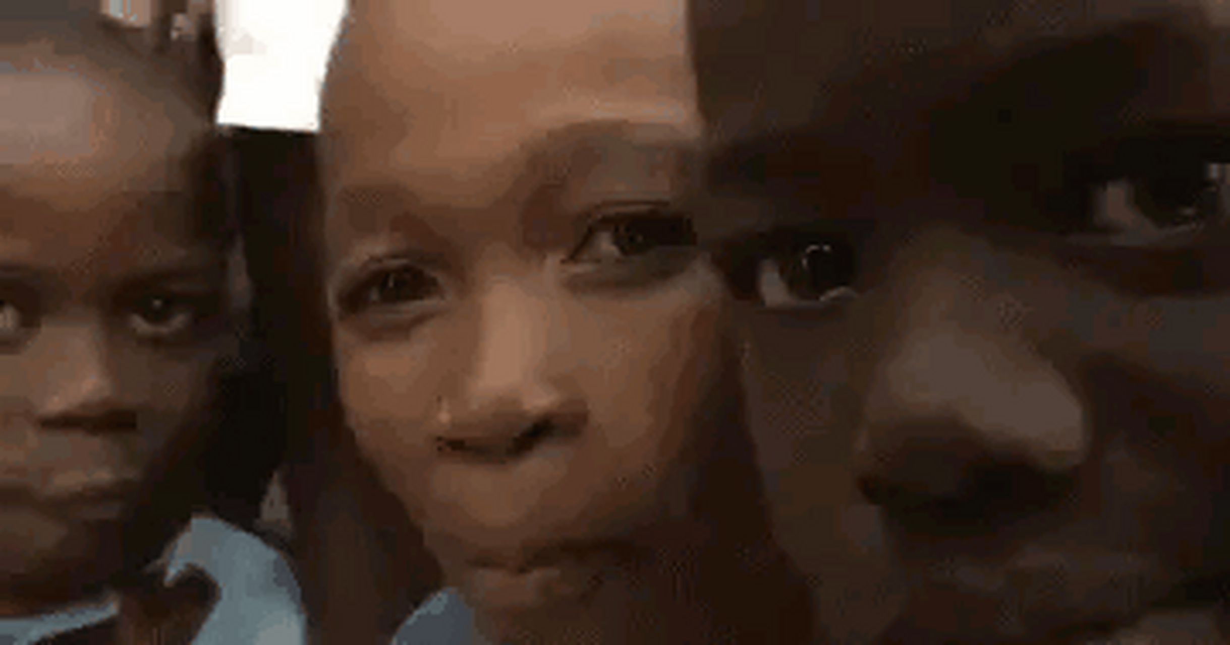 烂泥扶不上墙的吃土国家-海地(三)  小杜19岁当选总统后却发现以国防