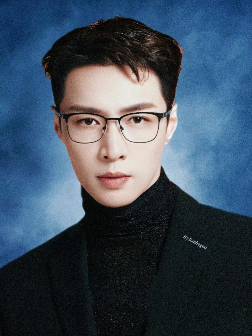 王嘉尔公司退股张艺兴合伙企业,还记得某人当初舔着脸跟着张艺兴屁股