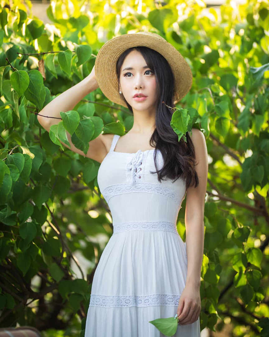 韩国模特candyseul,一组清新,性感的时尚写真美照