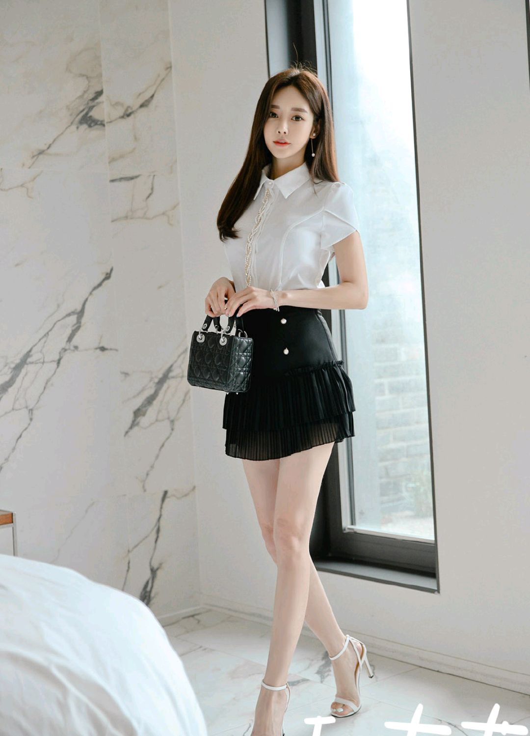 孙允珠美图欣赏:第957期,盛夏纯情曼妙学园青春白衬裙