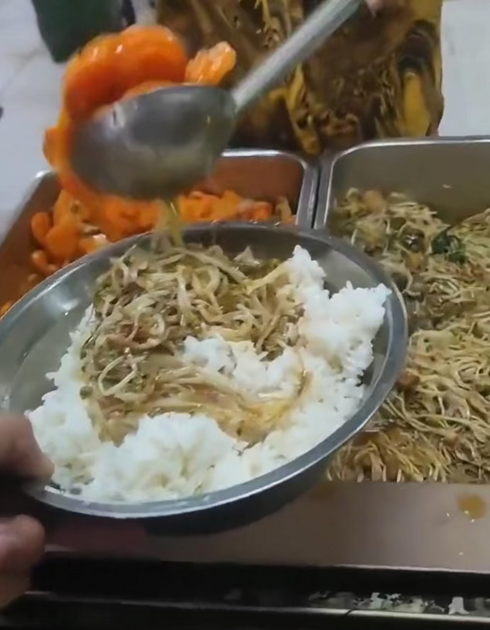 有一说一,厂里这伙食怎么样