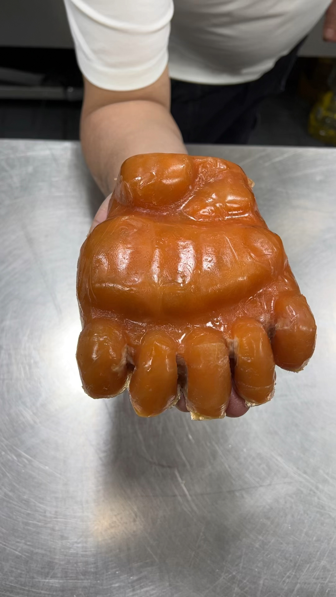 烧烤美食烤熊掌