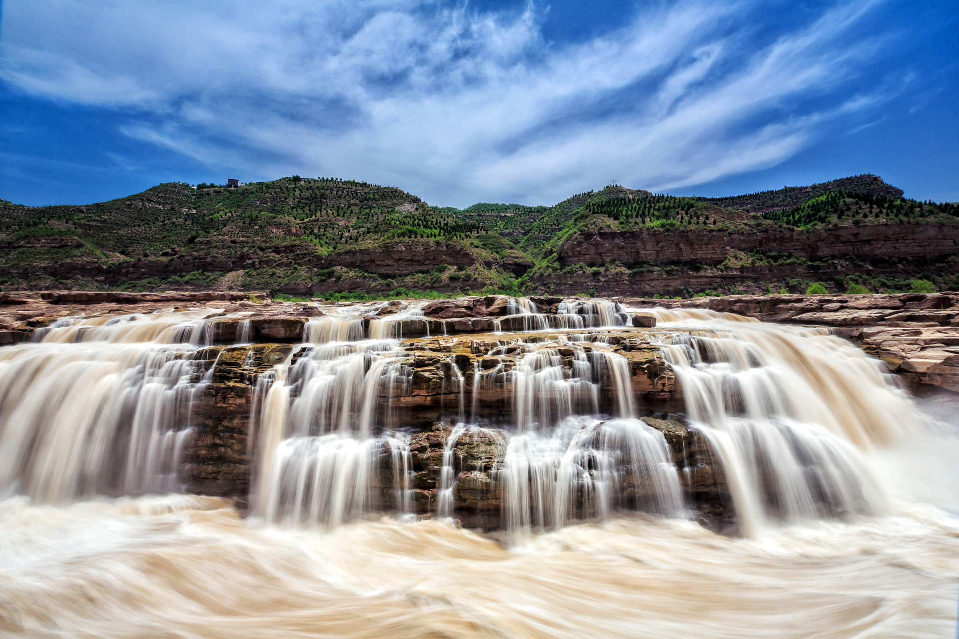 入目皆为画 陕北黄土高原好风光  "陕北拥黄土,关中遍古迹" 来陕西